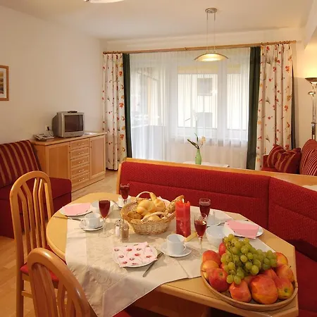 Rass Aparthotel